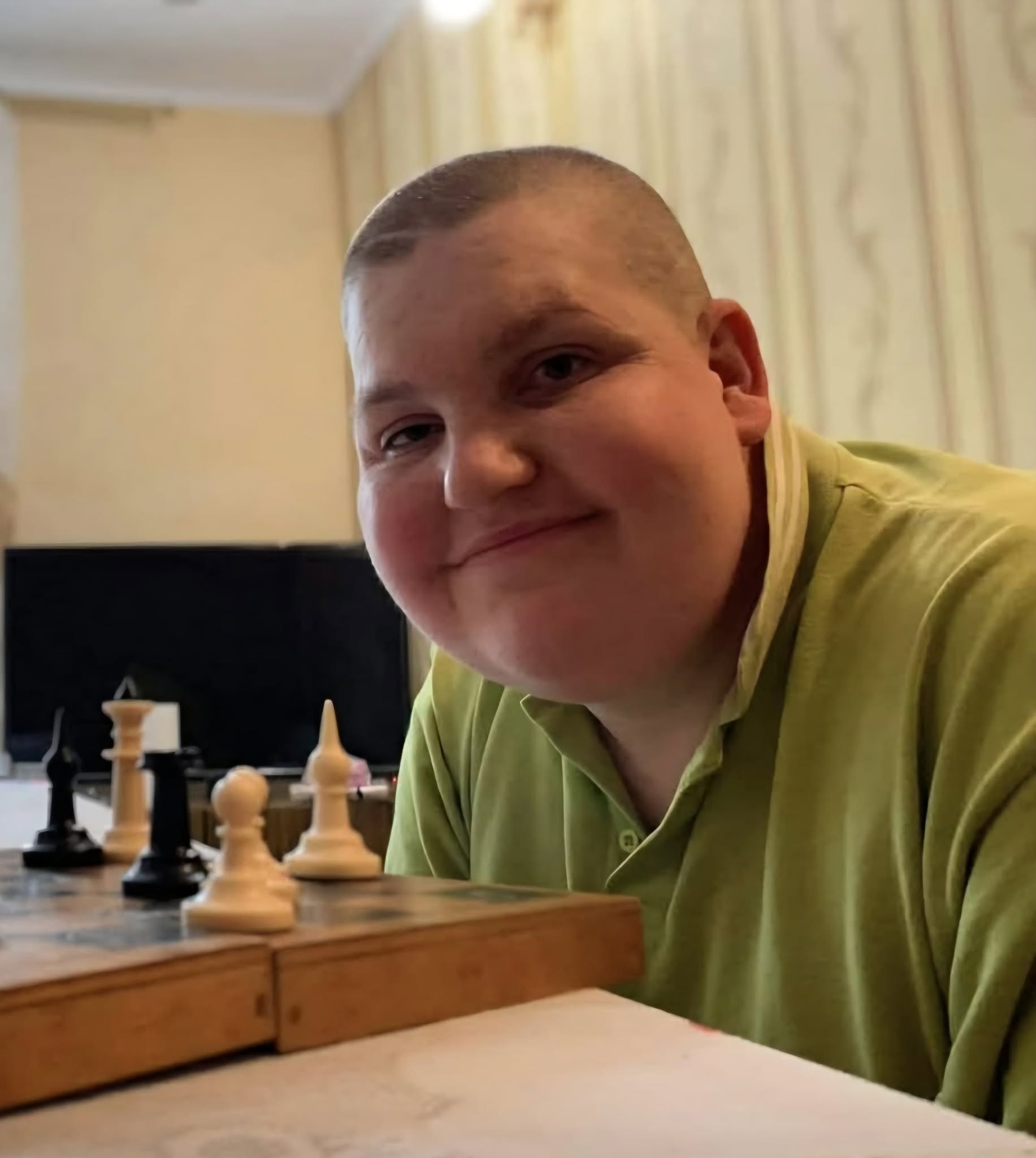 tanarul care risca sa isi piarda vederea