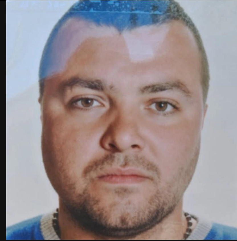 alin gasit mort in casa bunicii