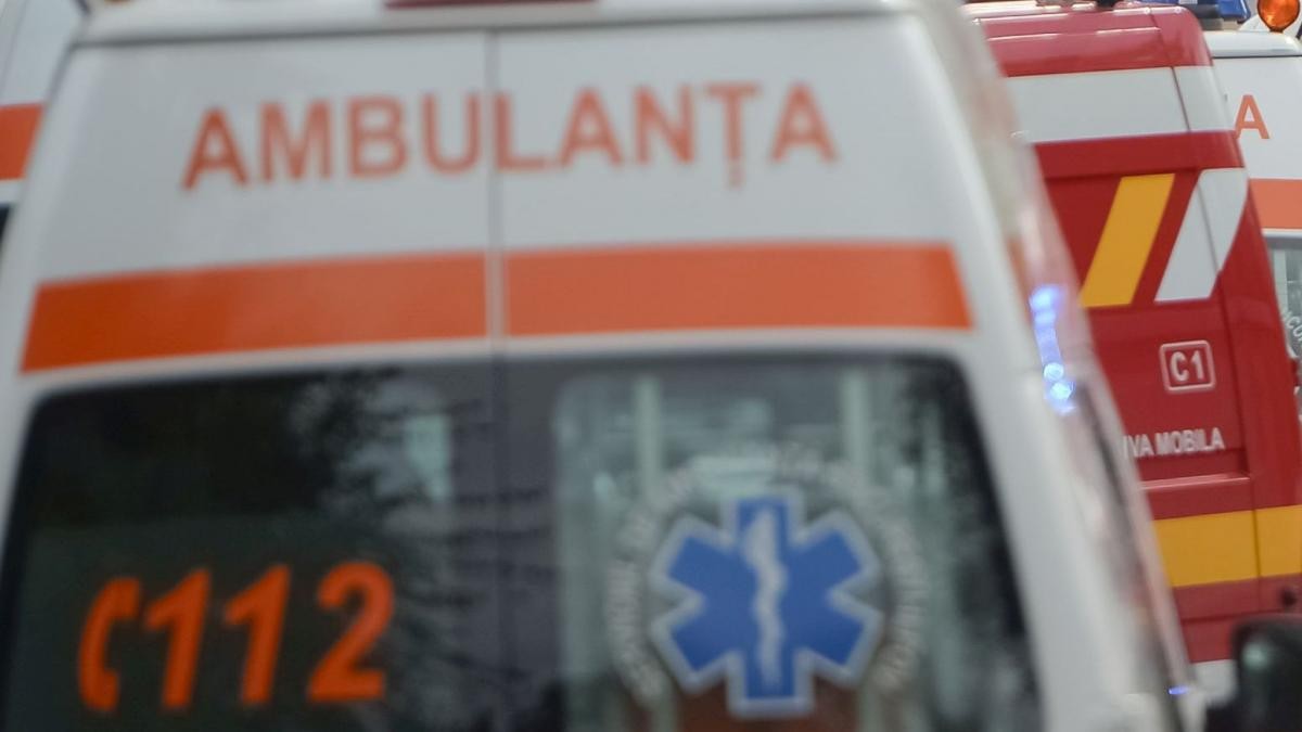 ambulantele nu mai au bani de carburant.