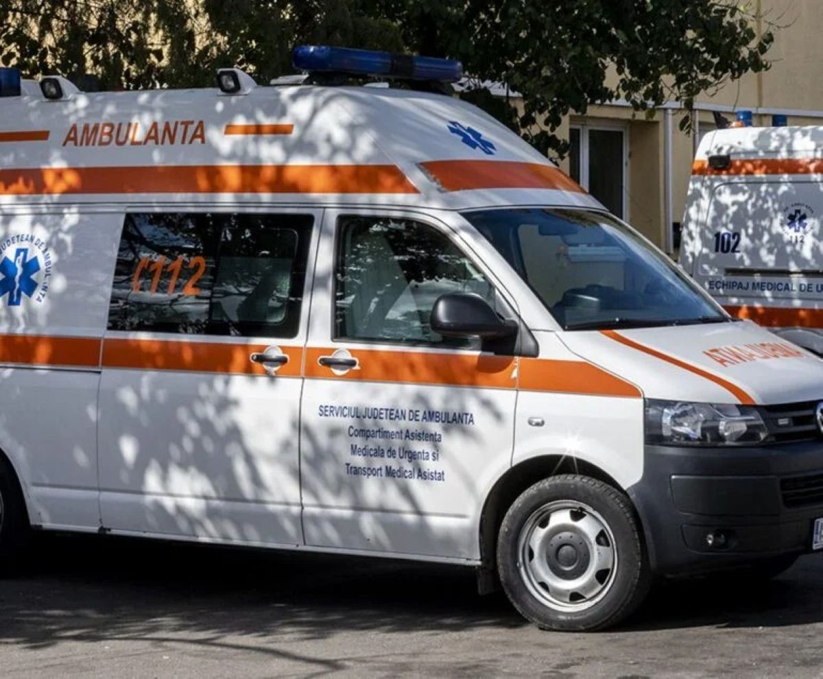ambulantier mort in curtea spitalului
