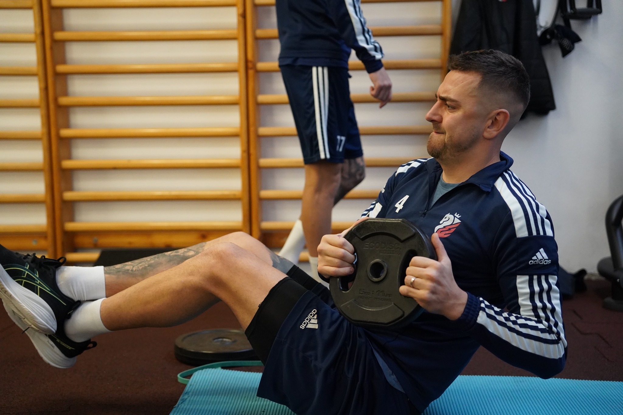 Jucătorii de la FC Botoșani, mesaj-manifest: Vrem condiții normale! Ne plouă în vestiar! / E rușinos 