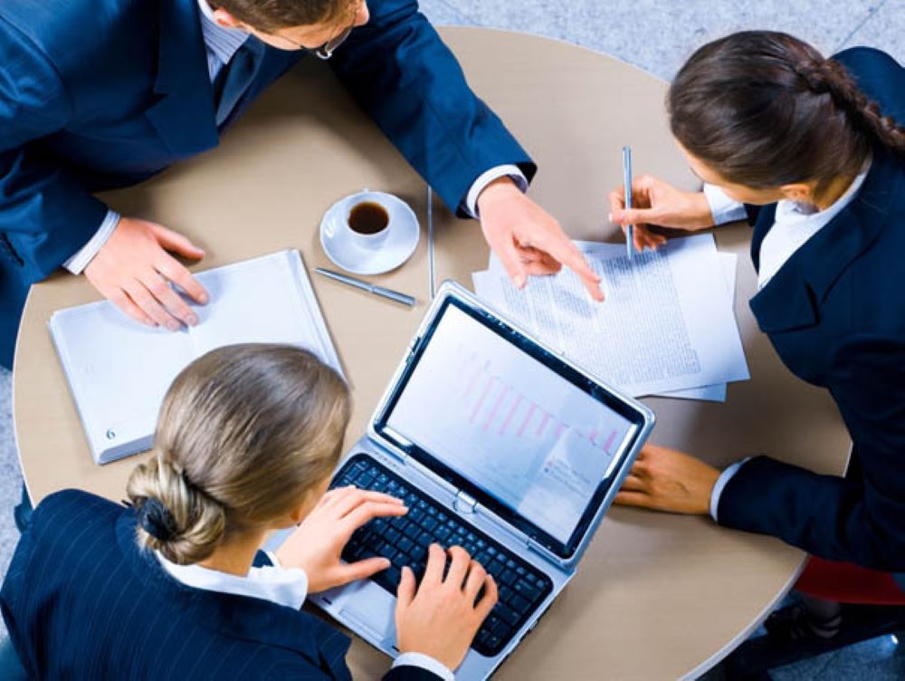 Aproape 300 de botoșăneni cu facultate s-au angajat într-un an întreg 