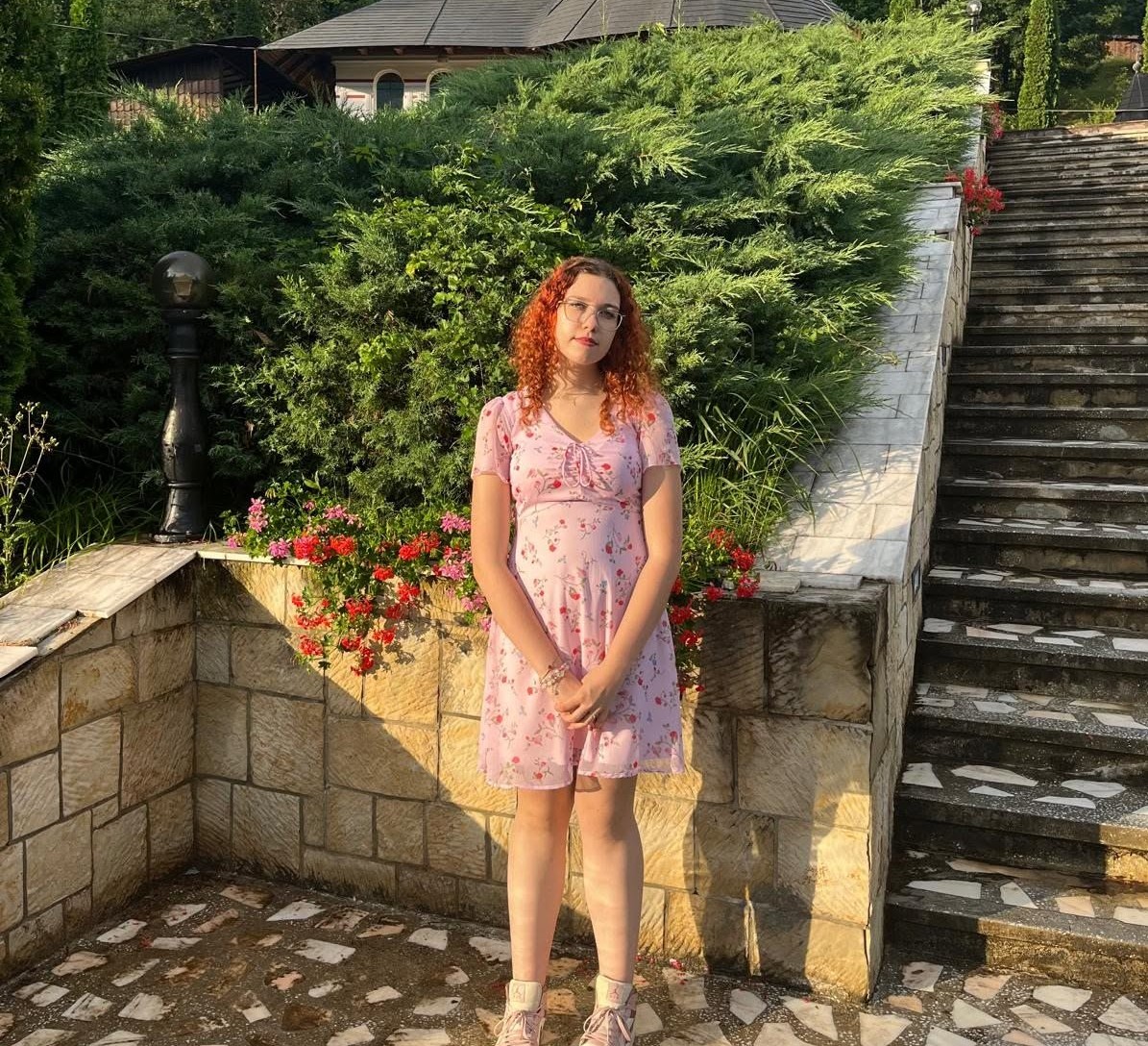 Antonia are nevoie de ajutor