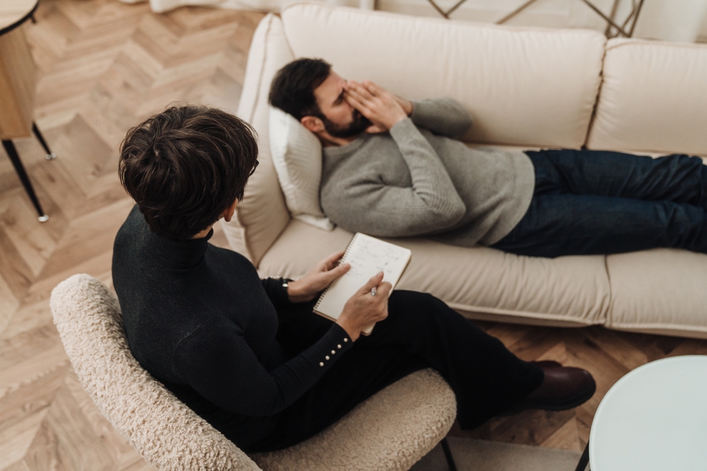 Psihoterapia, soluția eficientă împotriva anxietății: Efecte de durată, recăderi minime