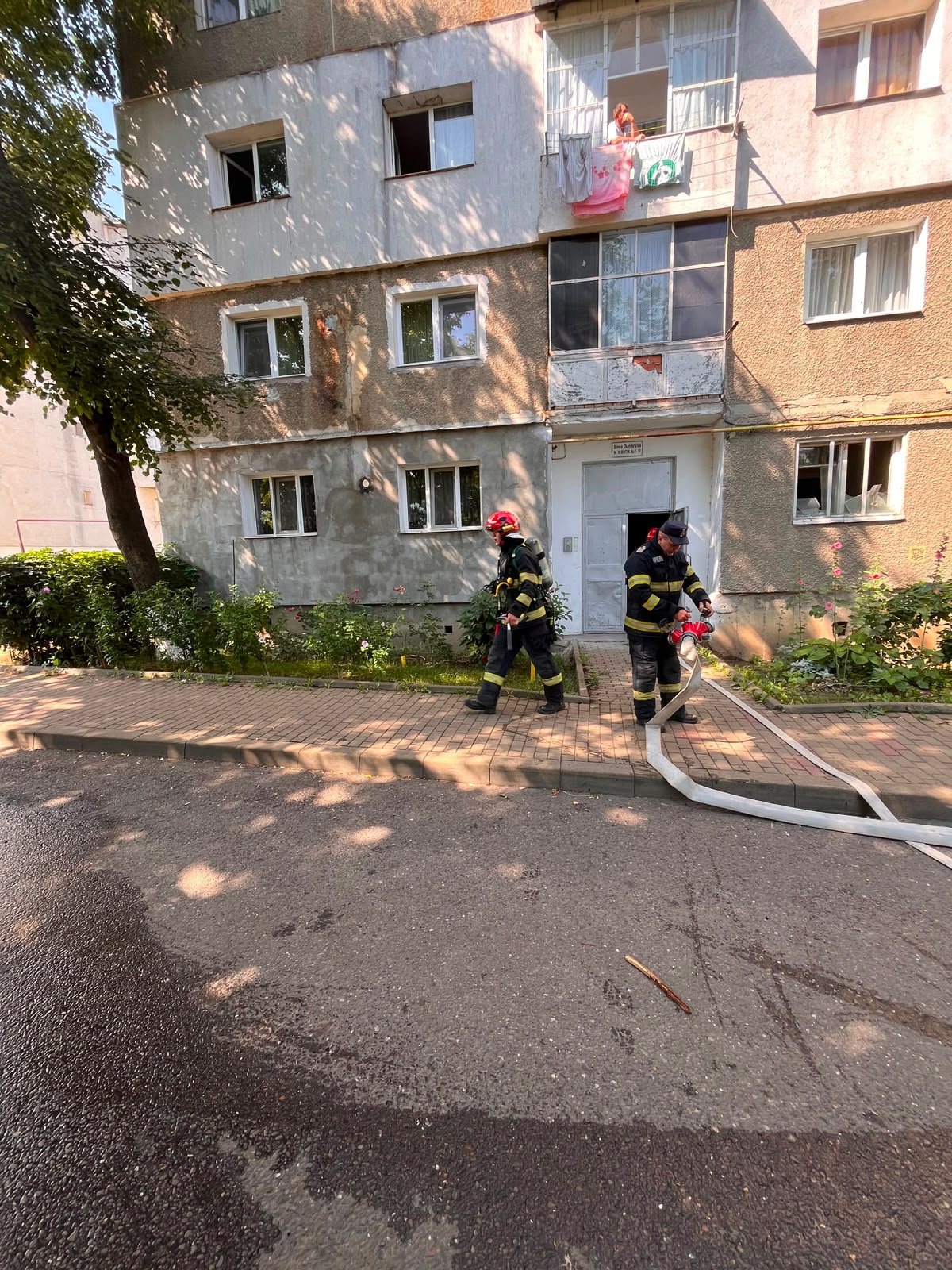 aragaz oala uitata pe foc