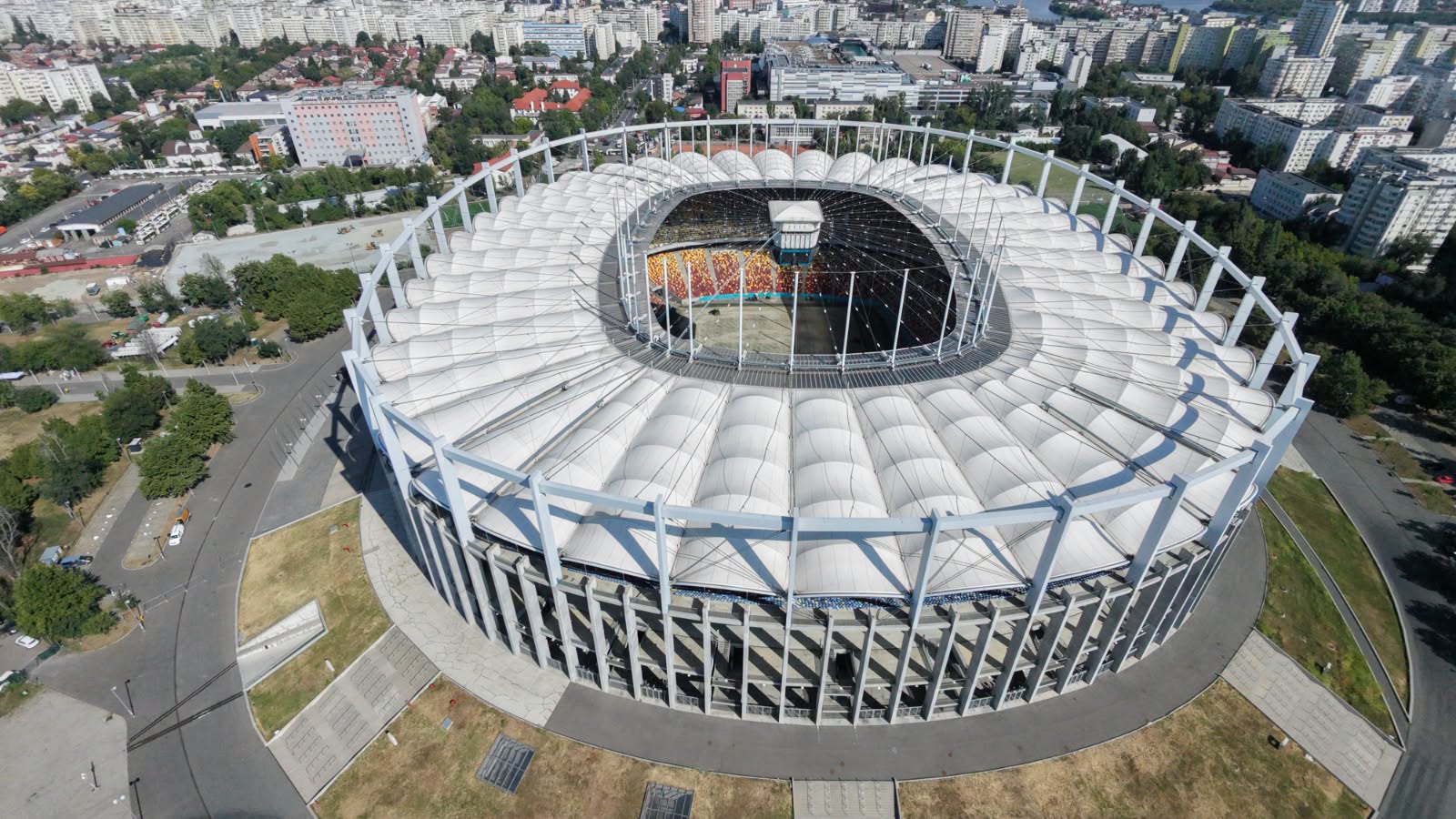 Schimbări importante la stadionul pe care joacă Dinamo și FCSB în Superliga: „Primul lucru pe care îl văd cei care vin la meciuri”
