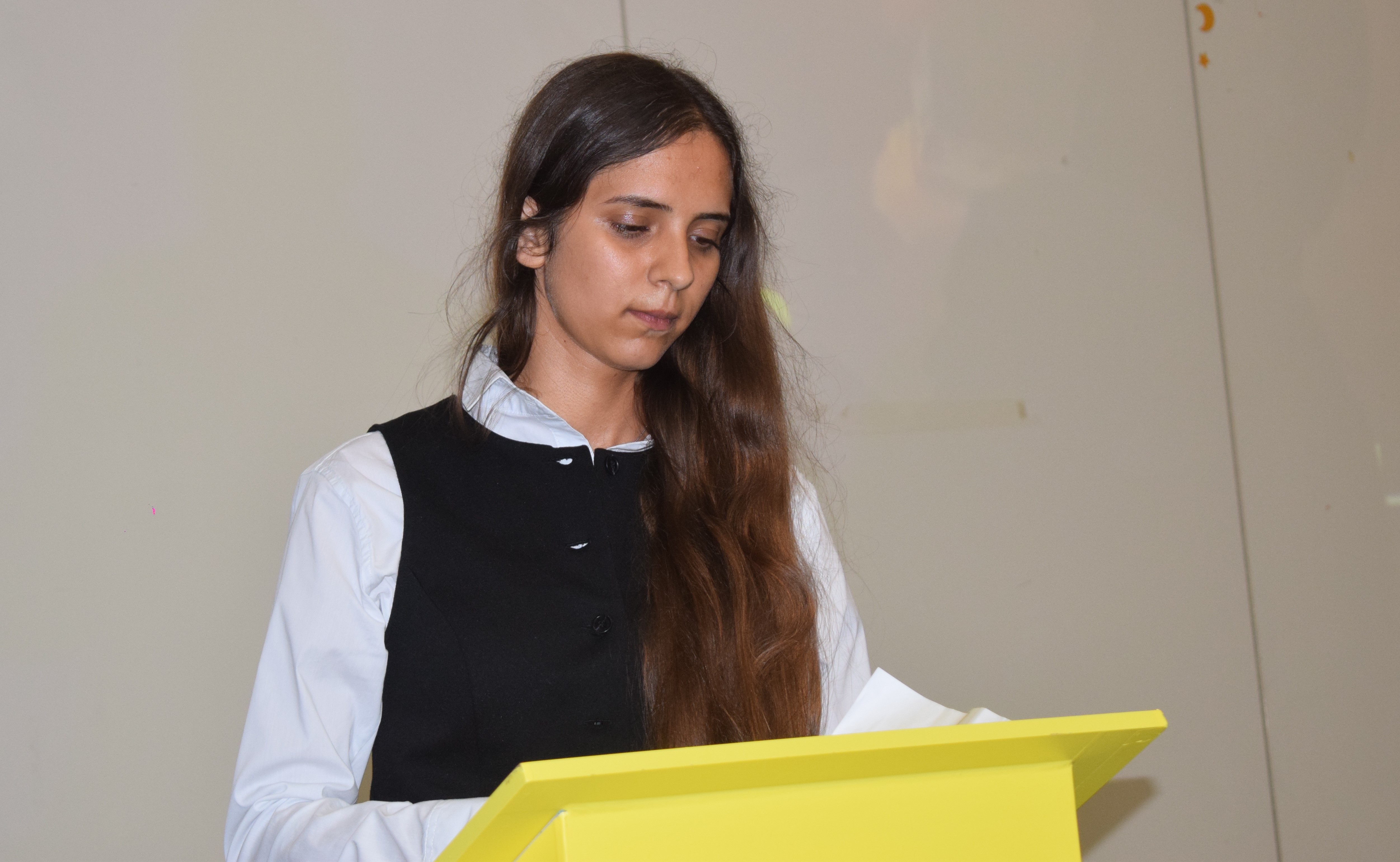 Lidera AUR Botoșani:  Nu am schelete în dulap / Nu am mâinile pătate – VIDEO