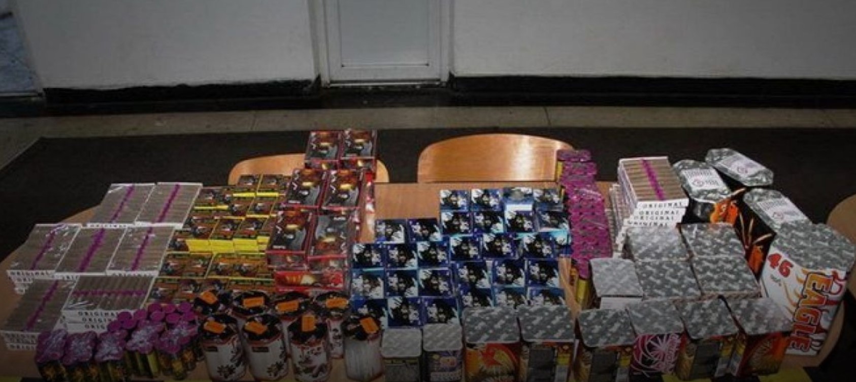 Sute de articole pirotehnice confiscate de polițiști la Botoșani