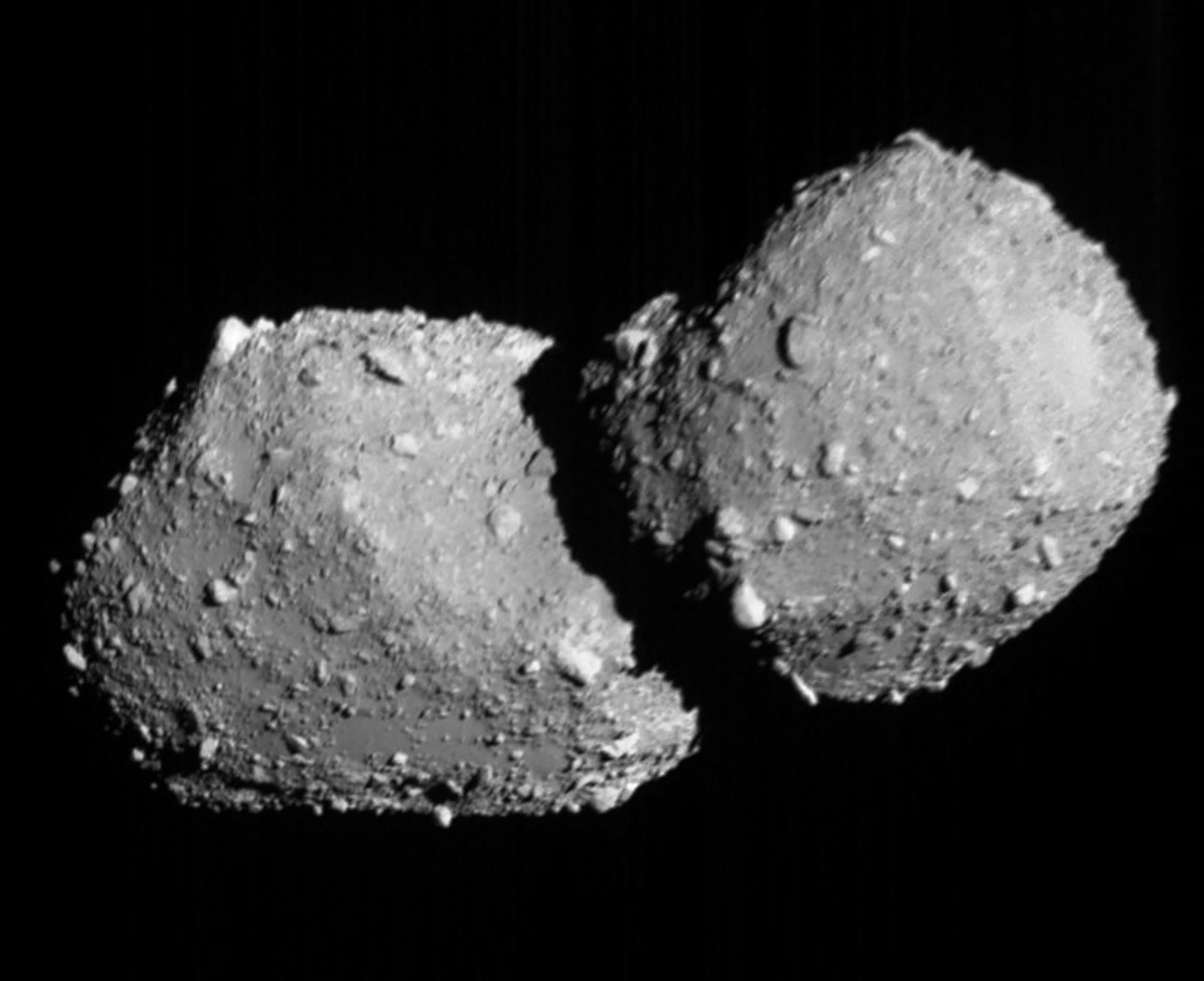 Japonia a anunțat că sonda pe care a trimis-o la un asteroid a realizat o premieră pentru o astfel de misiune
