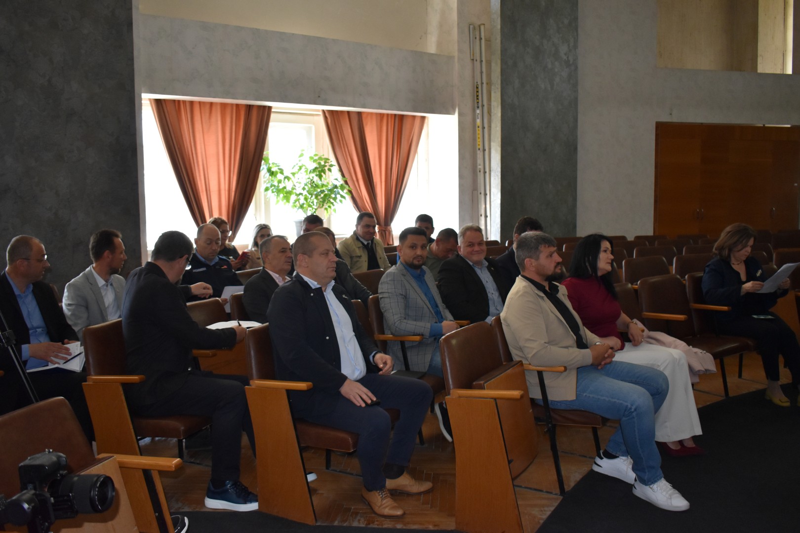 Contre de AUR între prefectul Dan Nechifor și un consilier județean: Avem în Botoșani probleme mult mai grave – VIDEO