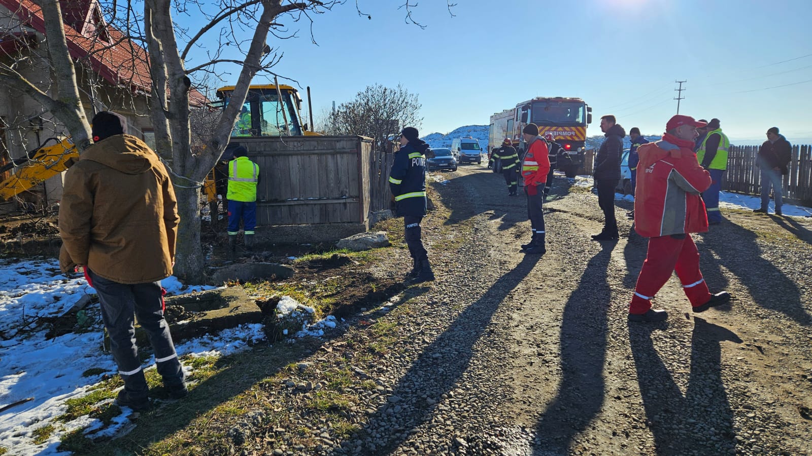 O AVARIE cum puține sunt: O conductă aflată sub casa unui botoșănean a cedat, orașul poate rămâne fără apă – VIDEO