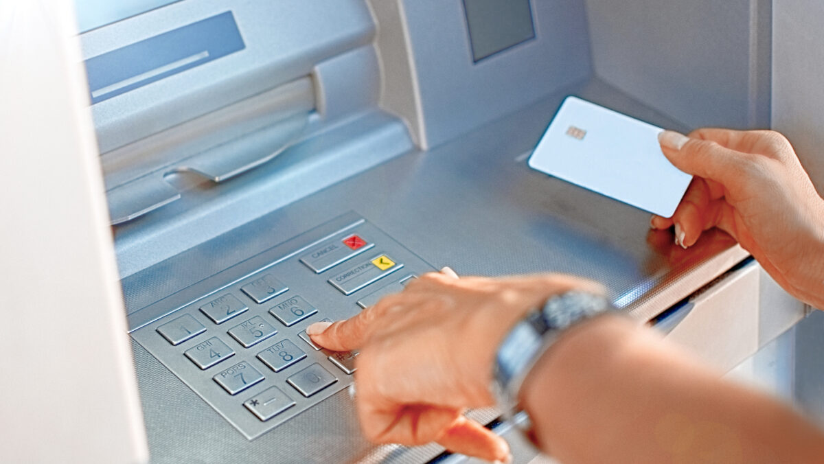 TOATE băncile vor fi obligate să facă aceste lucruri: CE trebuie să știe clienții