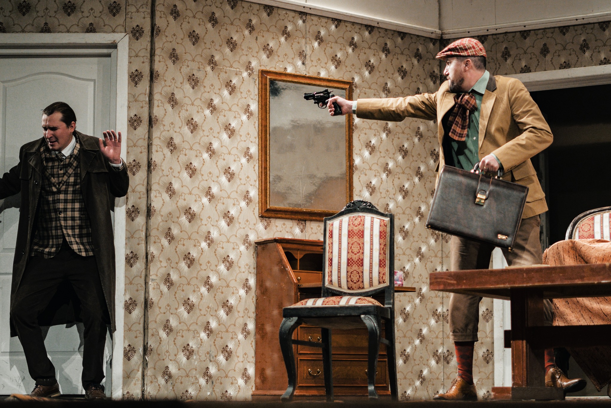 Botoșănenii invitați la o comedie în Centrul Istoric: Veniți să râdeți alături de noi