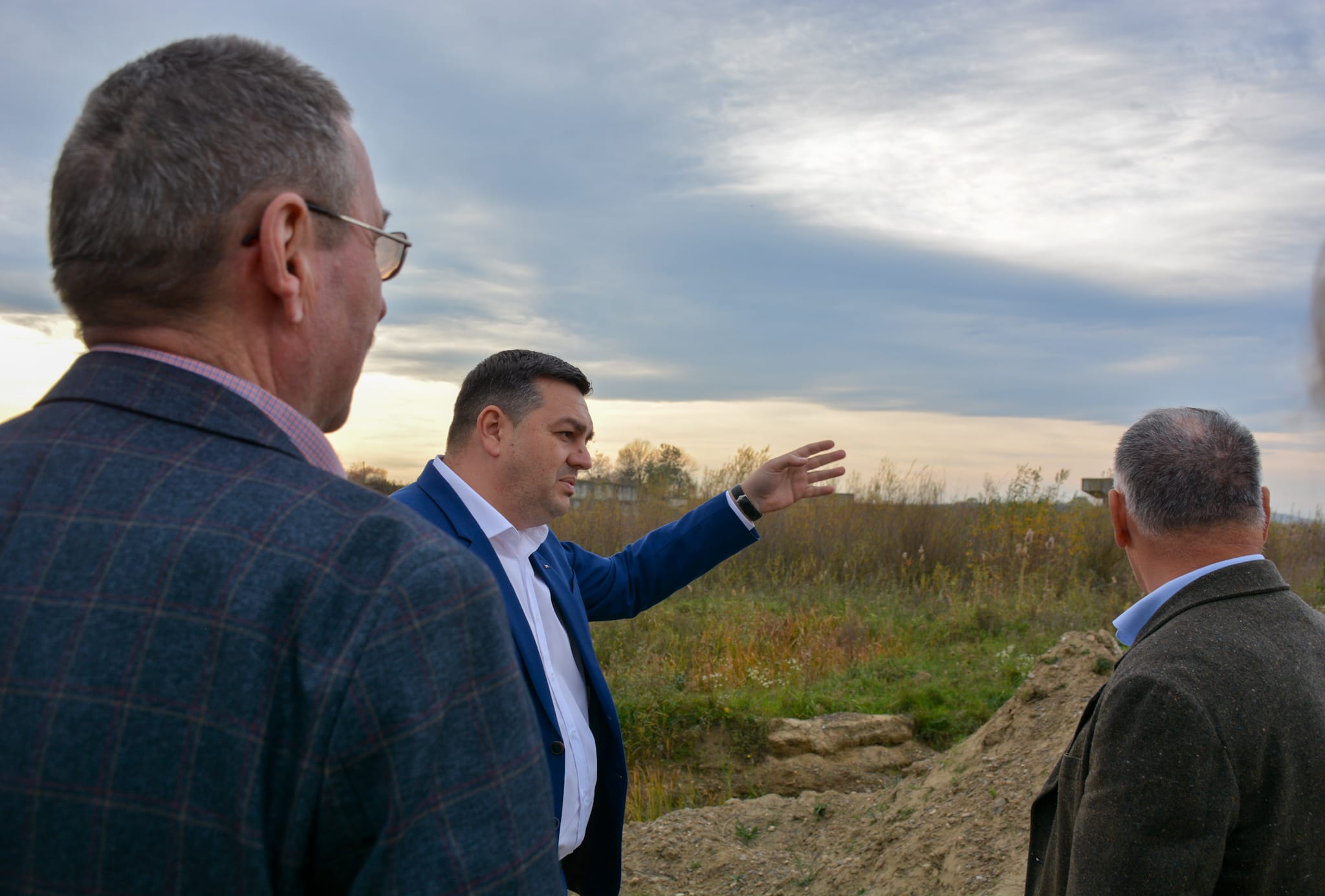 Prefectul Cornilă și Valeriu Iftime vor să deblocheze proiectul barajului de la Vârfu Câmpului 
