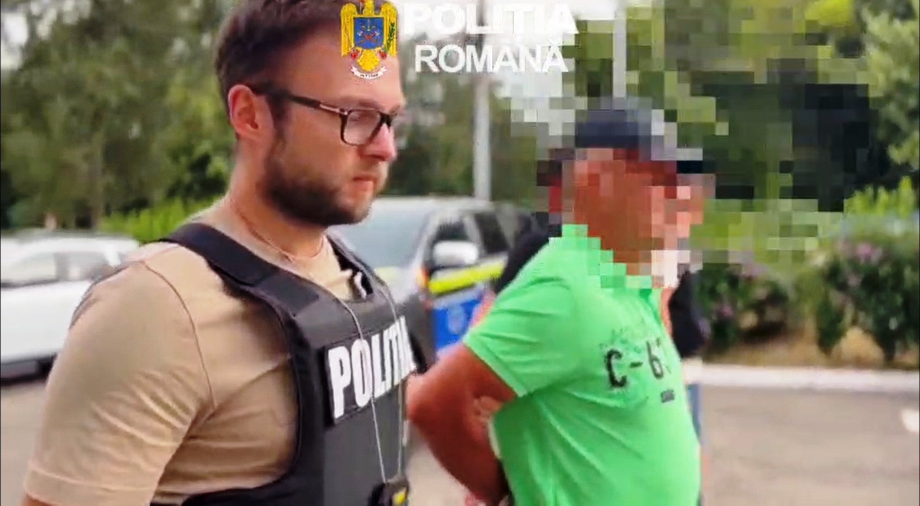 Barbat caine politie