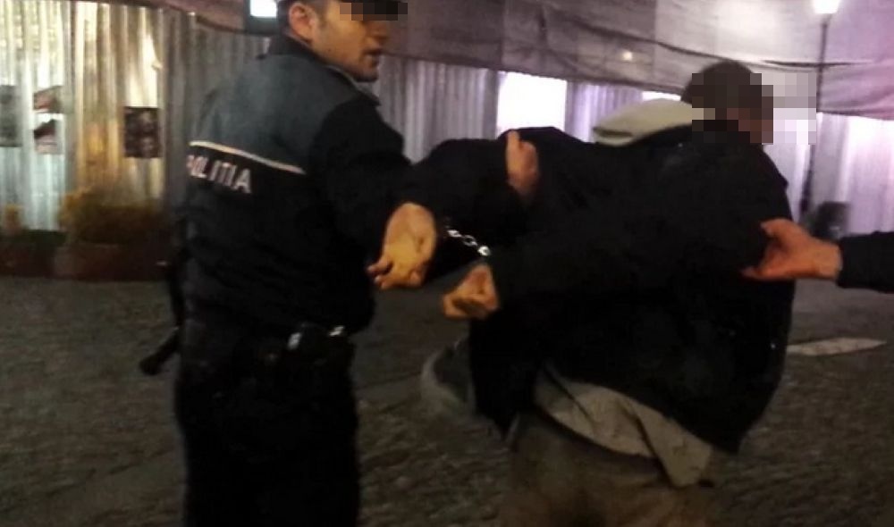 Botoșăneni anchetați după o bătaie cu toporul: FILMUL atacului sângeros