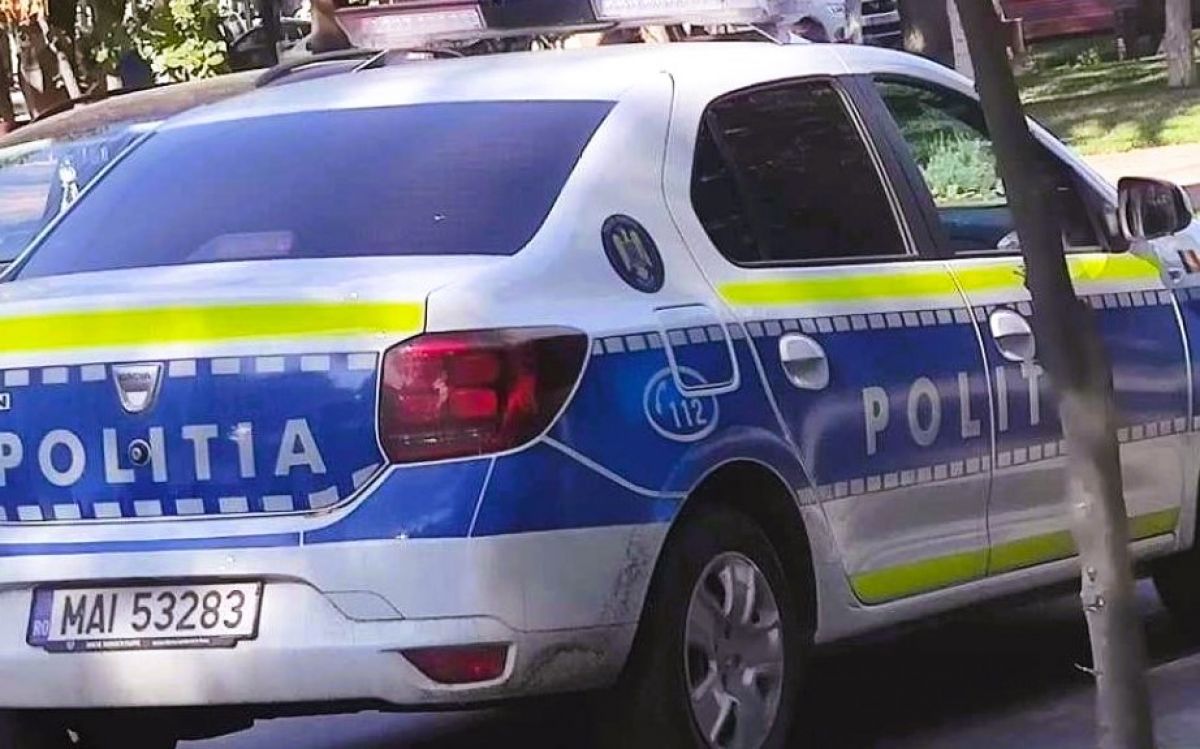 Poliția caută un necunoscut din Botoșani pentru un depozit ilegal cu îngrășământ