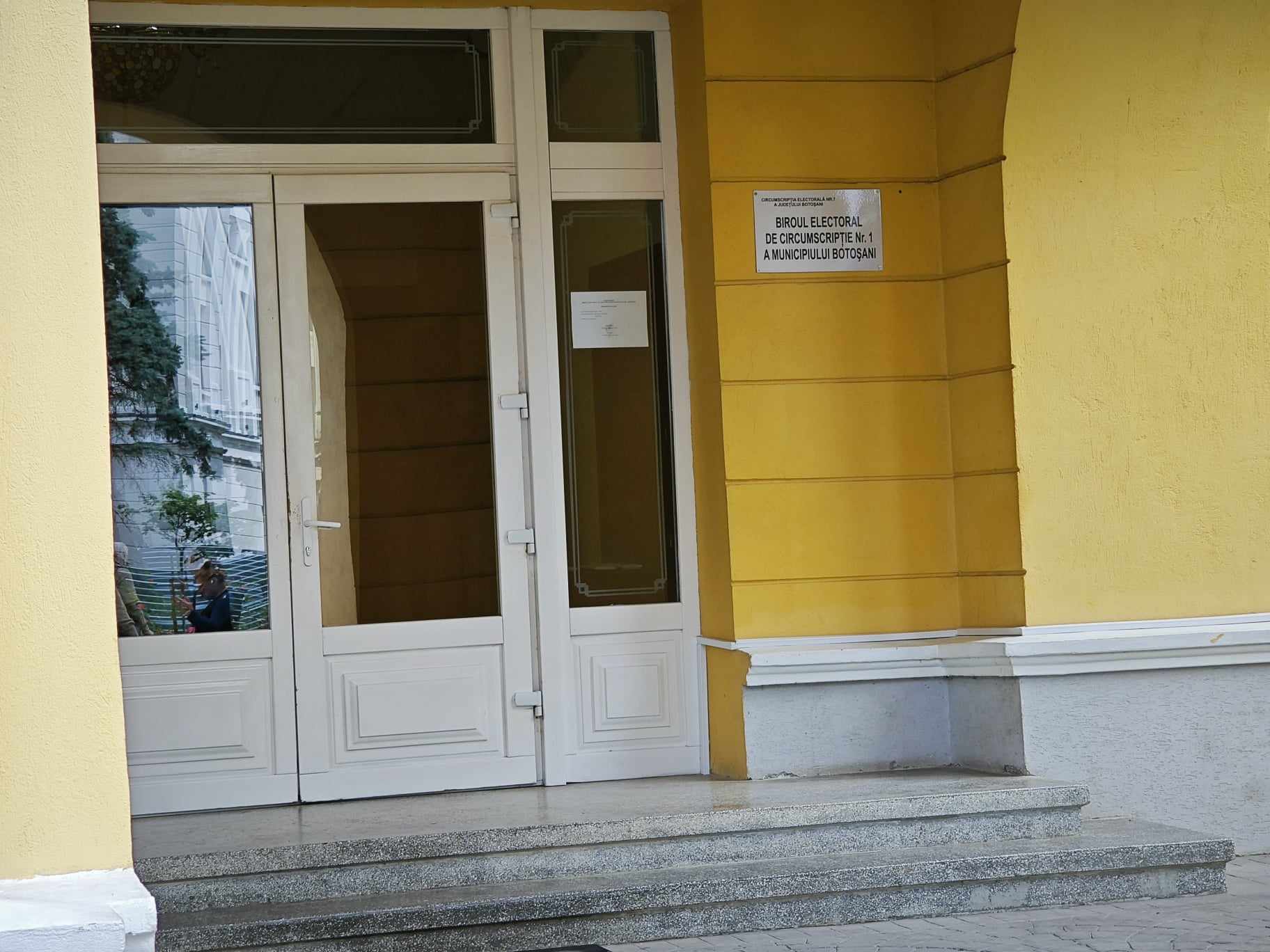 Plângere la Biroul Electoral cu afișe „Mândru că sunt moldovean”: Acest slogan nu este marcă înregistrată