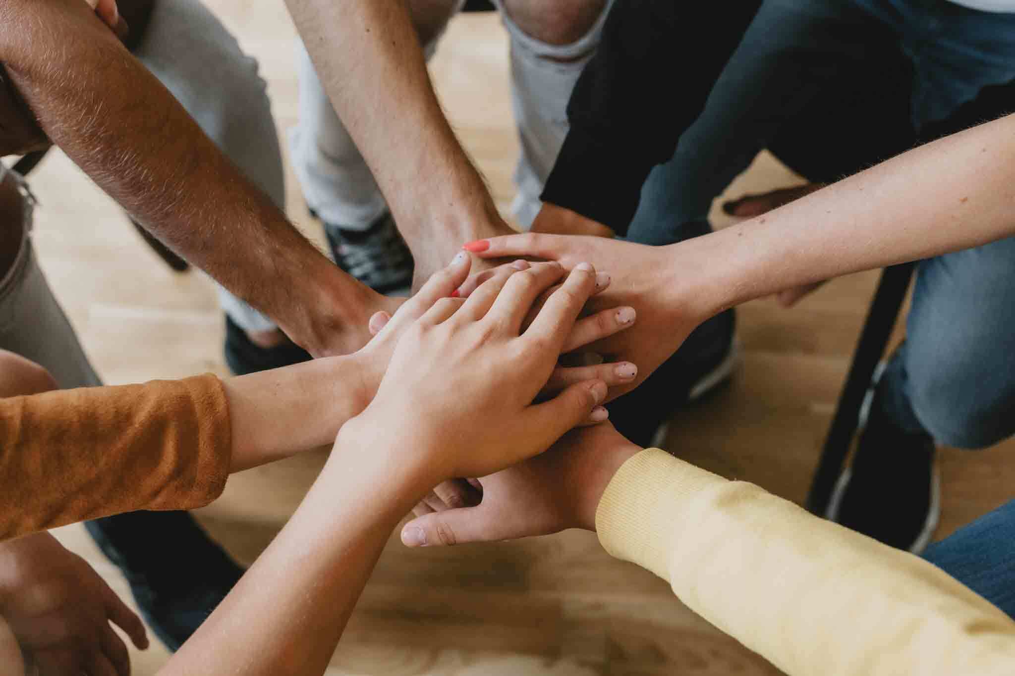 Tinerii din Botoșani invitați să decidă viitorul centrelor de tineret