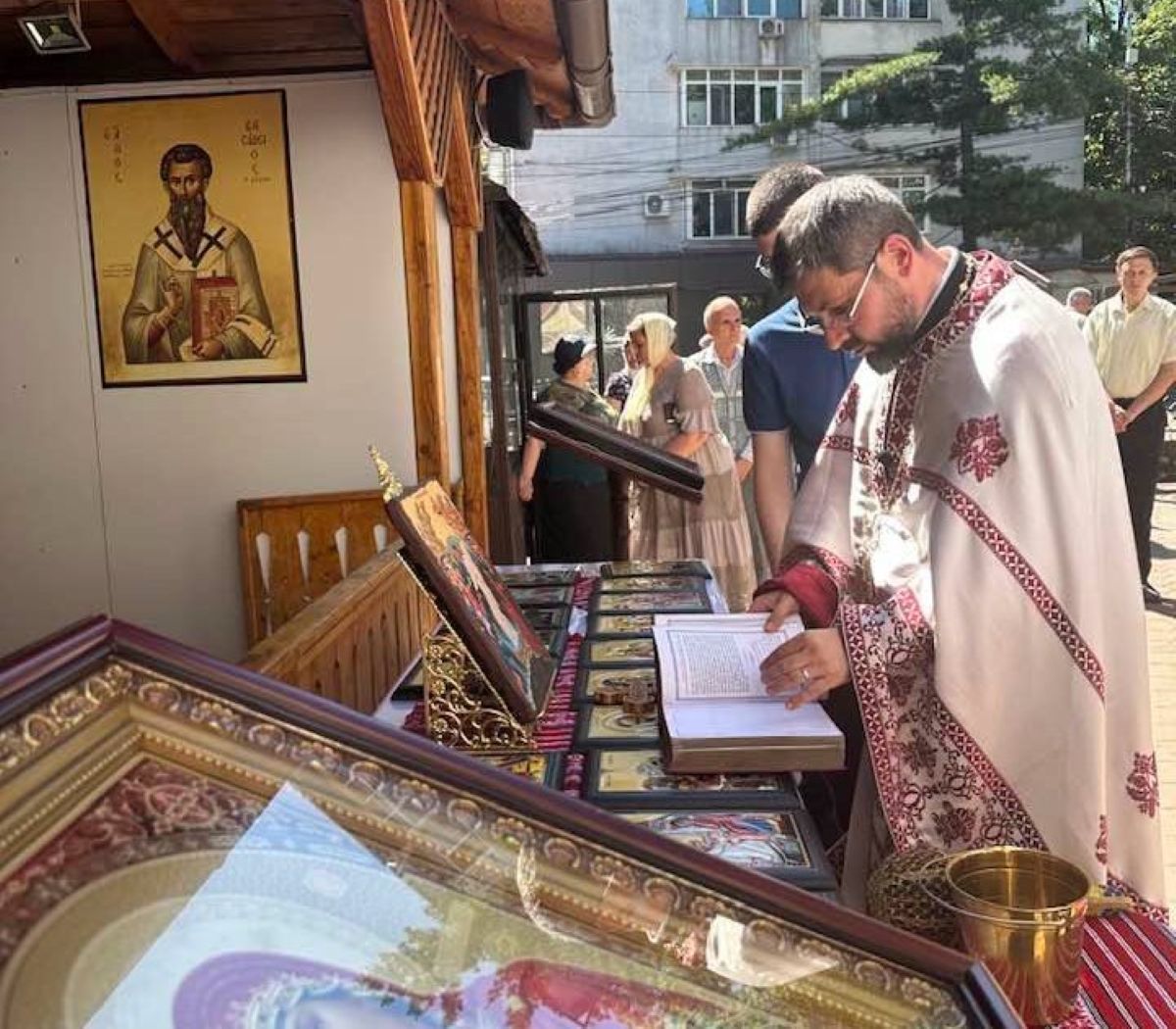 O biserică din municipiul Botoșani sărbătorește 200 de ani de la ctitorire cu o slujbă arhierească