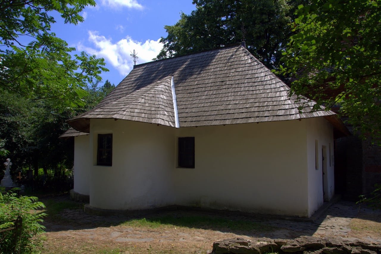 bisericuta eminovici