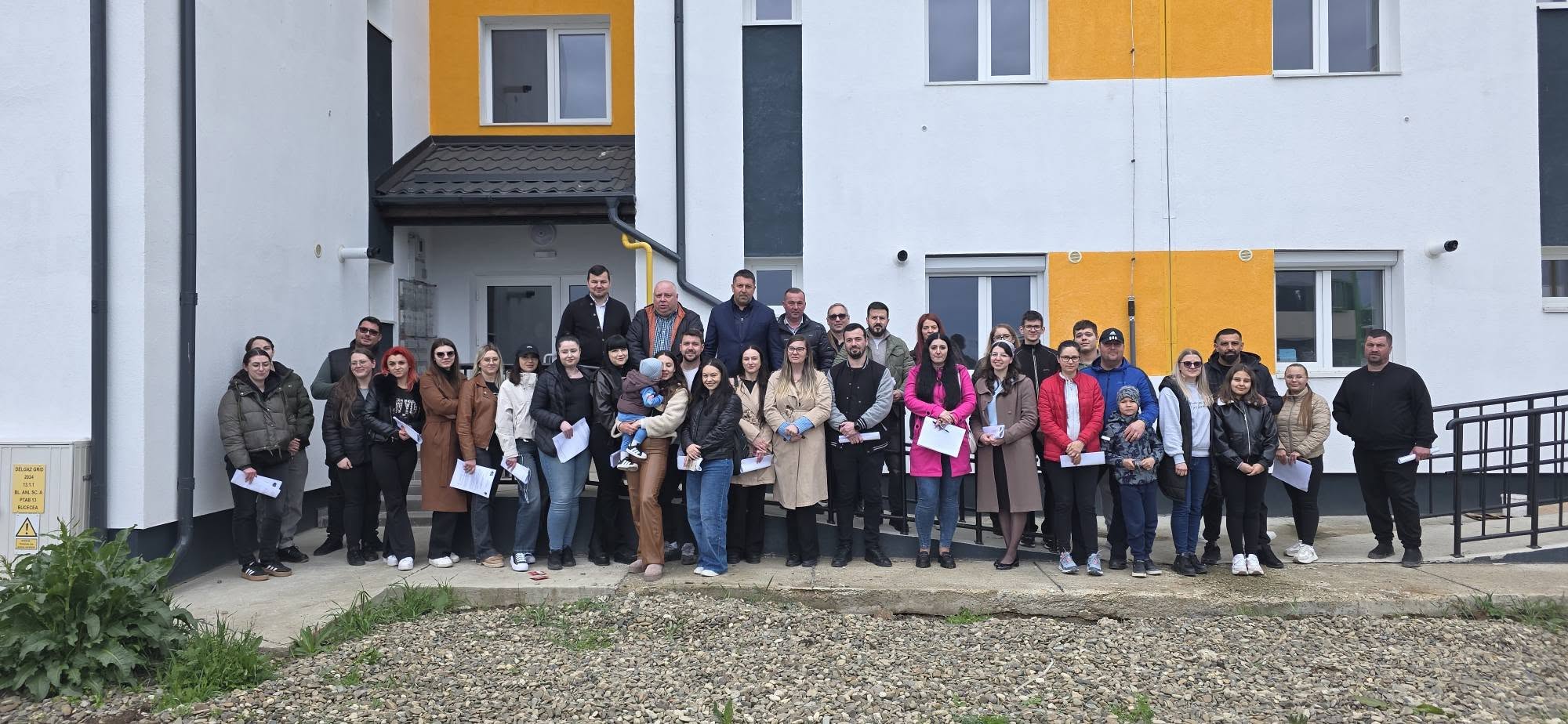bloc nou la Bucecea, oamenii s-au mutat in casa noua