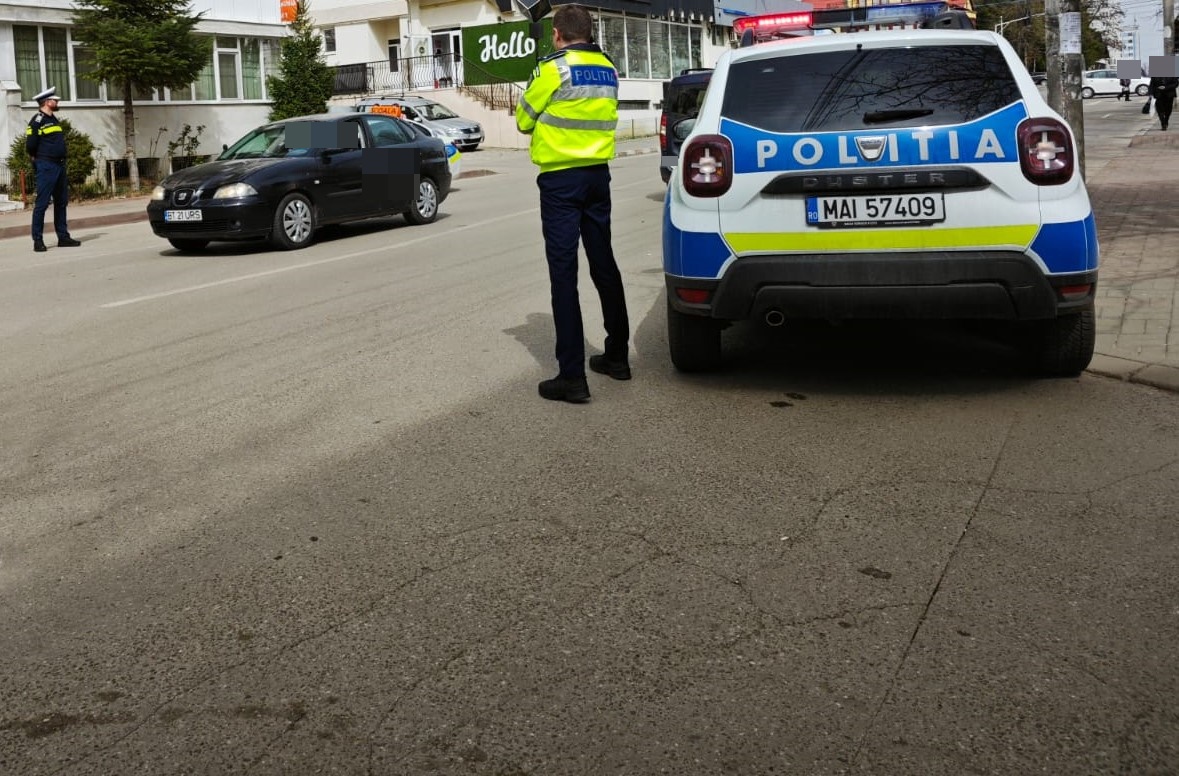 Amenzi, permise și certificate REȚINUTE de polițiștii botoșăneni după Blocada