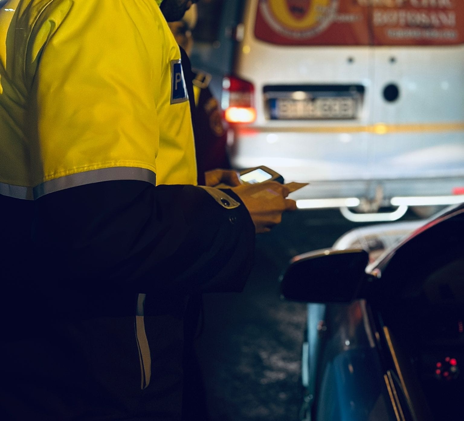 BLOCADA la Botoșani: Sute de amenzi date și permise suspendate de polițiști