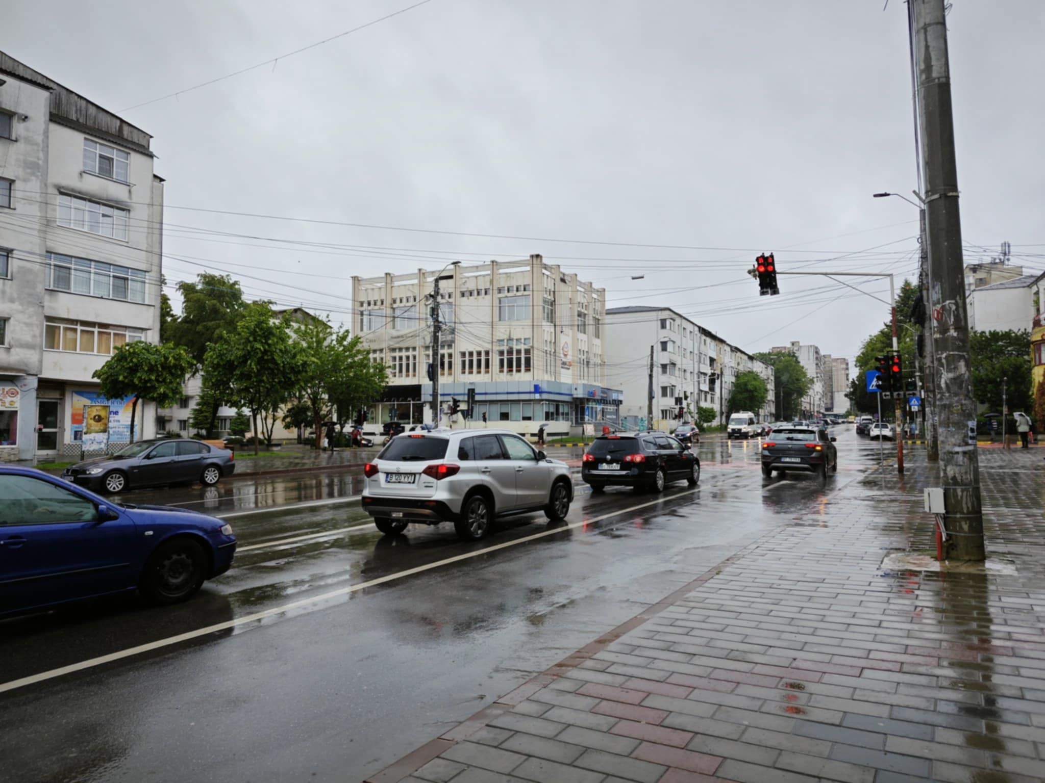 COD PORTOCALIU de furtuni emis de meteorologi la Botoșani