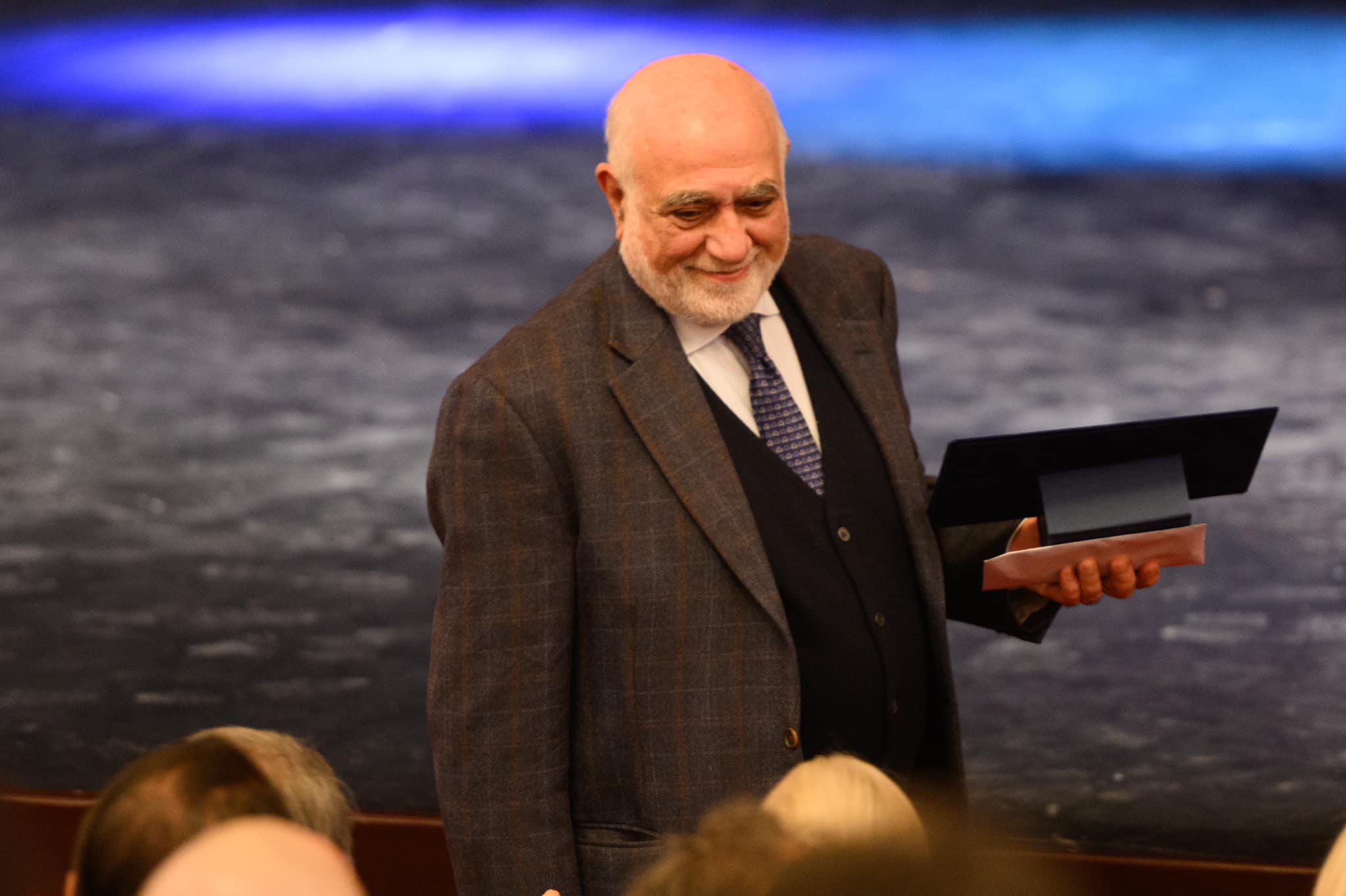 Ambasada României în Italia, reacție după premierea unui italian la Botoșani: A deschis porțile literaturii noastre