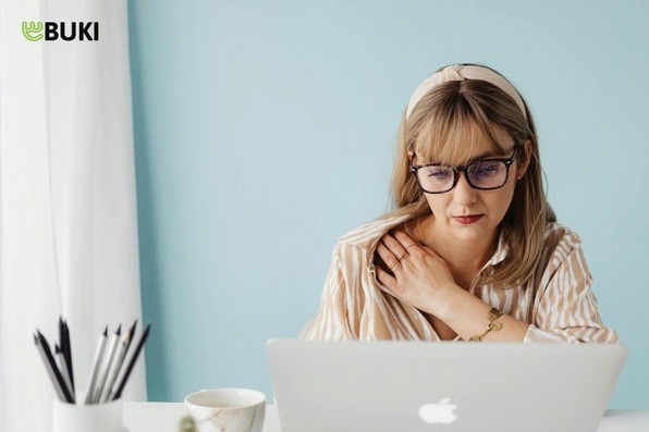 Munca la distanță,  cum să faci bani online în 2024