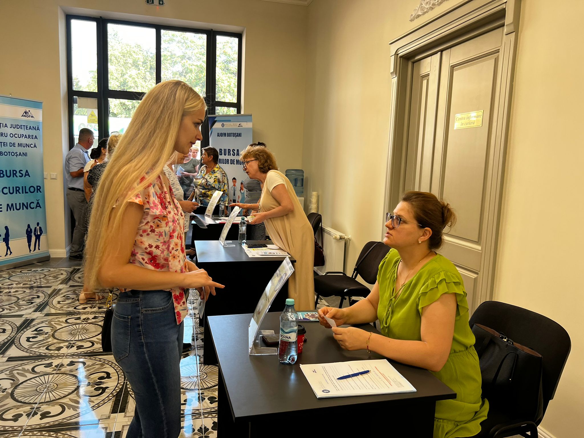 REZULTATELE bursei de două zile din confecții: CÂTE persoane și-au găsit un loc de muncă   