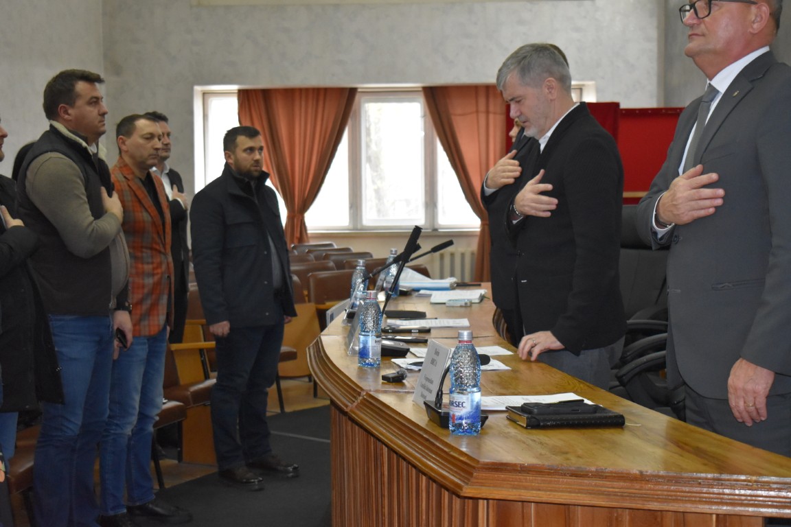 Lovitură de la centru: „Speranța” lui Iftime și fostă directoare de bancă scoase de București din CA-ul de la „Apă” – VIDEO 