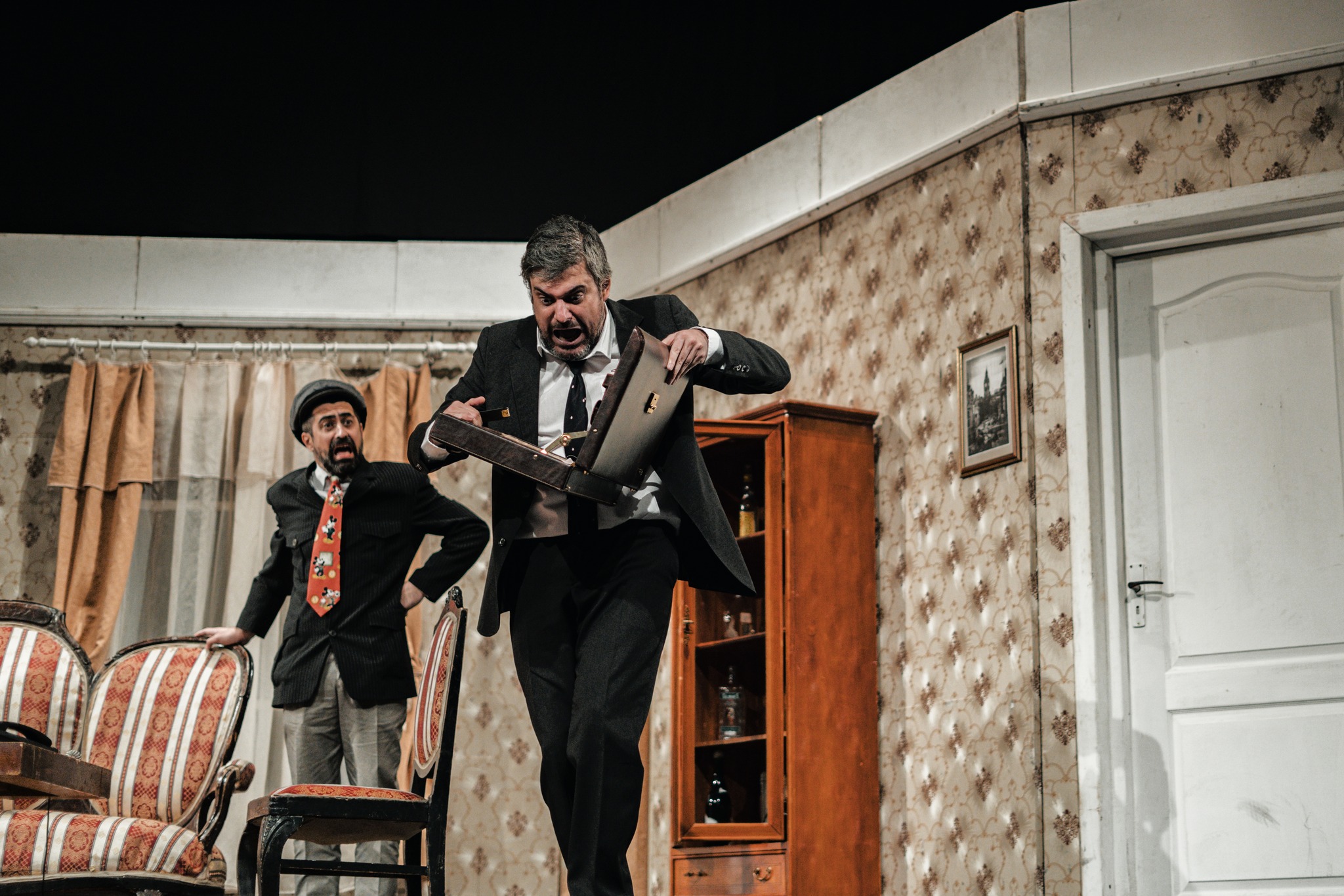 Spectacol Bani din cer duminica la Teatrul Mihai Eminescu