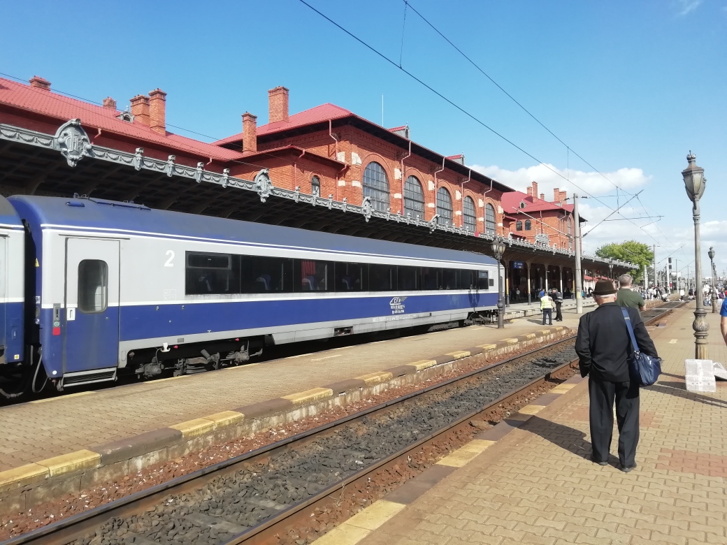 Primarul s-a întâlnit cu șeful Autorității Feroviare Române și anunță tren cadențat către Suceava și Bucecea 