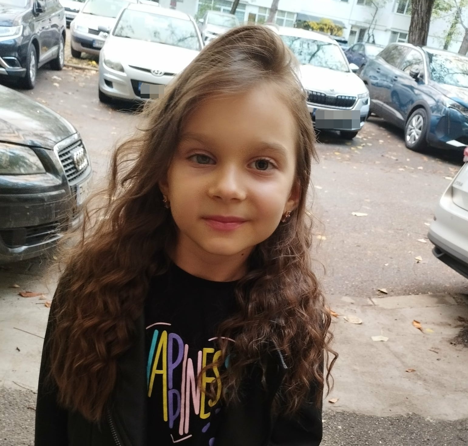 Poveste cu final fericit: Fetița care a învins cancerul datorită oamenilor de bine