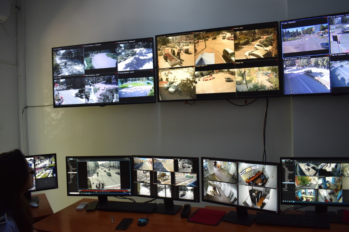 Camere video cerute de botoșăneni în zonele „fierbinți” ale orașului: În Parcul Tineretului nu există 