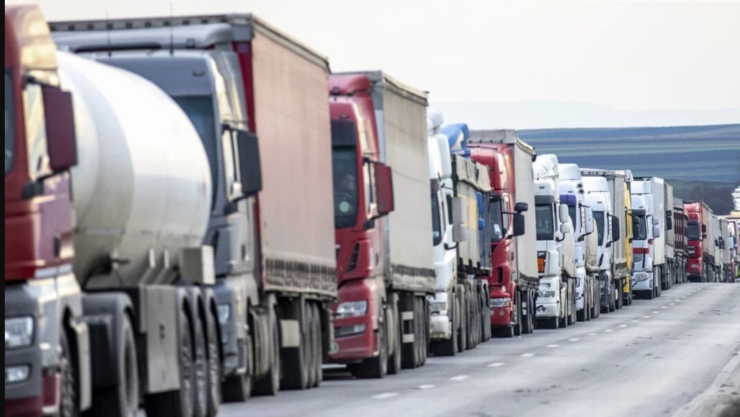 Deputat botoșănean, despre aderarea României la Schengen: O glumă proastă,  în continuare mii de TIR-uri stau la graniță – VIDEO