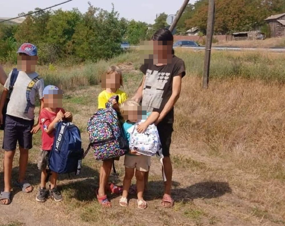 Campanii lansate la Botoșani pentru excursii și ghiozdane echipate complet pentru elevi 