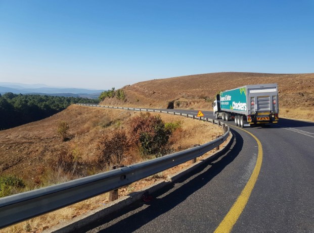 Avantajele externalizării serviciilor de transport pentru companiile mici și mijlocii