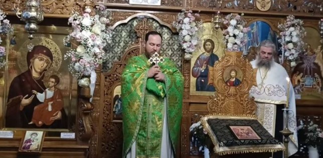 Moment de suflet la Biserica „Izvorul Tămăduirii”: A fost învestit noul slujitor al parohiei