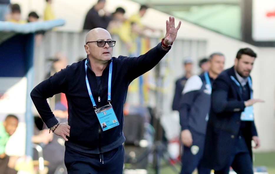 Contract nou pentru Grozavu: Chiar dacă nu ne salvam, Leo tot rămânea