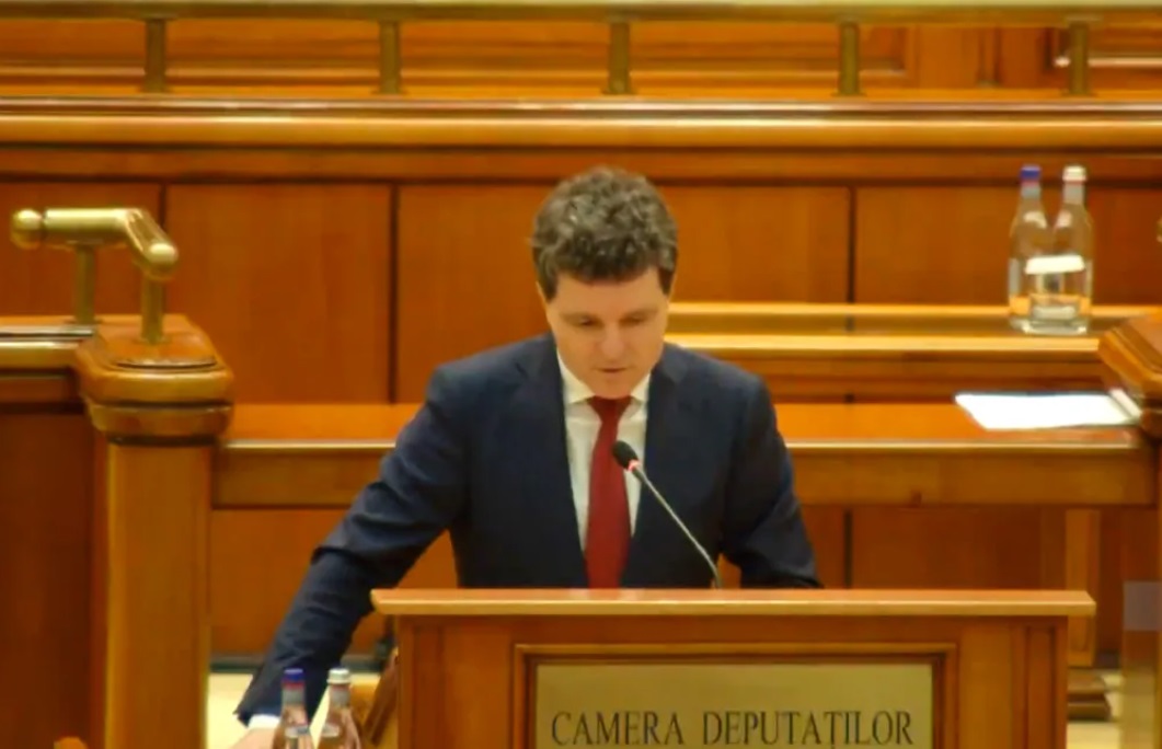 Nicușor Dan a depus jurământul de învestitură: Vă asigur că voi fi un președinte deschis la vocea societății