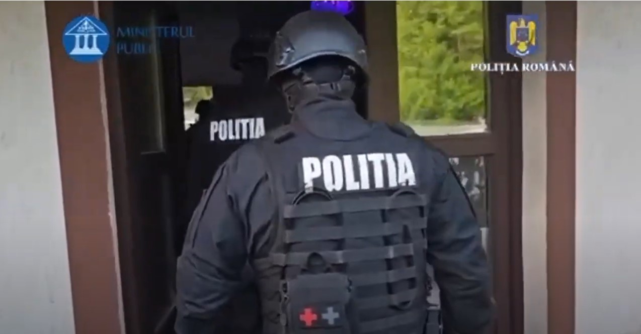 Poliția a declanșat „Operațiunea Jupiter” în această dimineață: Sute de percheziții și mandate de aducere