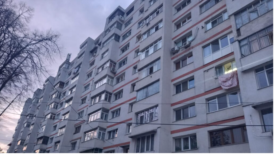 Un botoșănean aproape să-și piardă apartamentul pentru datorii de 9.000 de lei la Apă