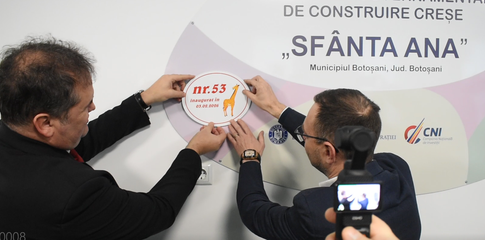 Primarul Cosmin Andrei a anunțat ce urmează după „creșa cu girafa” – VIDEO 