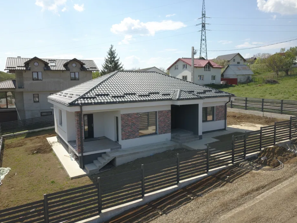 CALCULE: Cât costă să-ți mai construiești o casă după scumpirile anunțate din august 