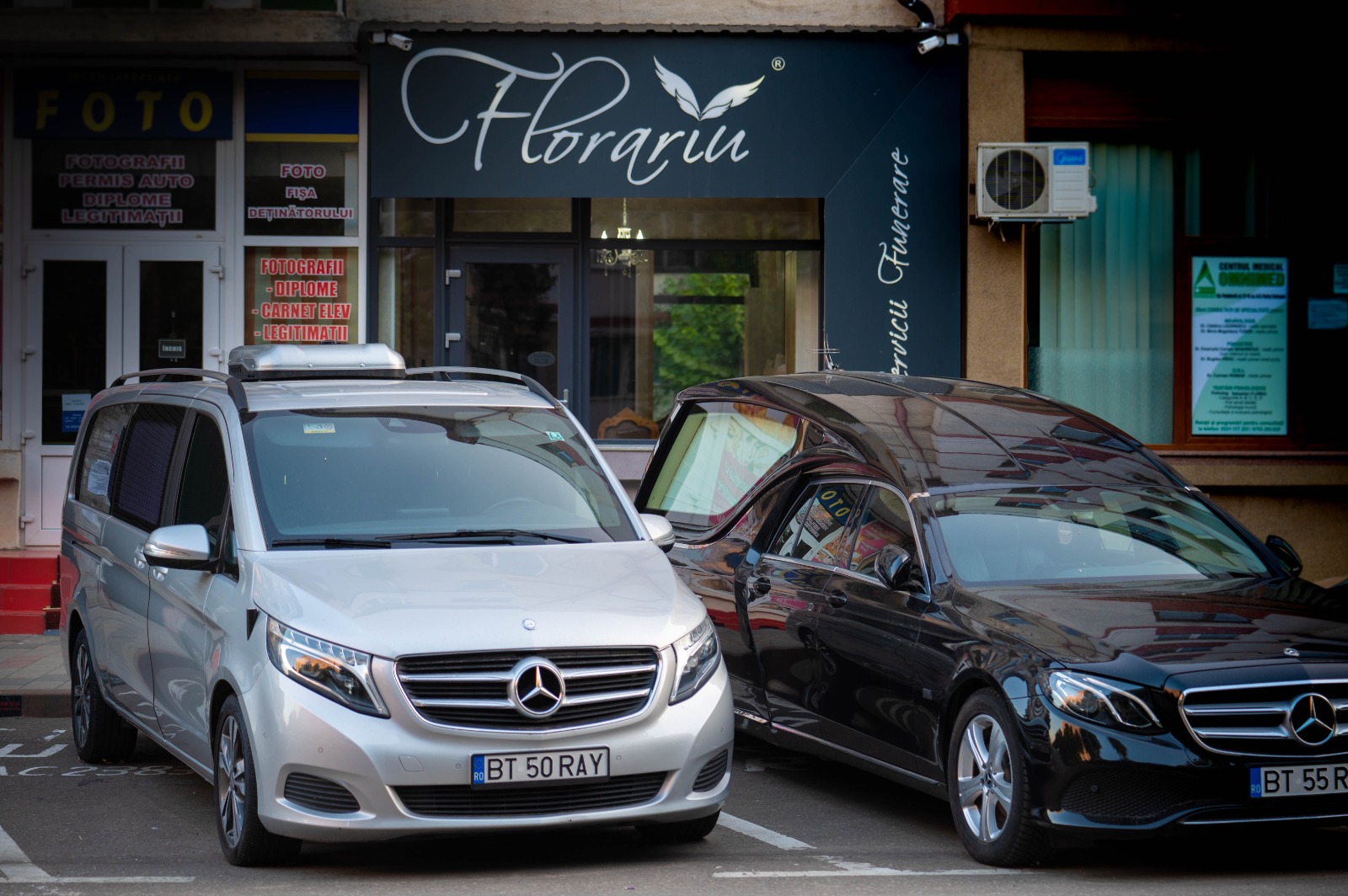 Casa Funerară Florariu -  firma autorizată, calificată în tehnica Tanatopraxiei (îmbălsamare profesională) francizată Axys Tanatopraxie încă din anul 2014