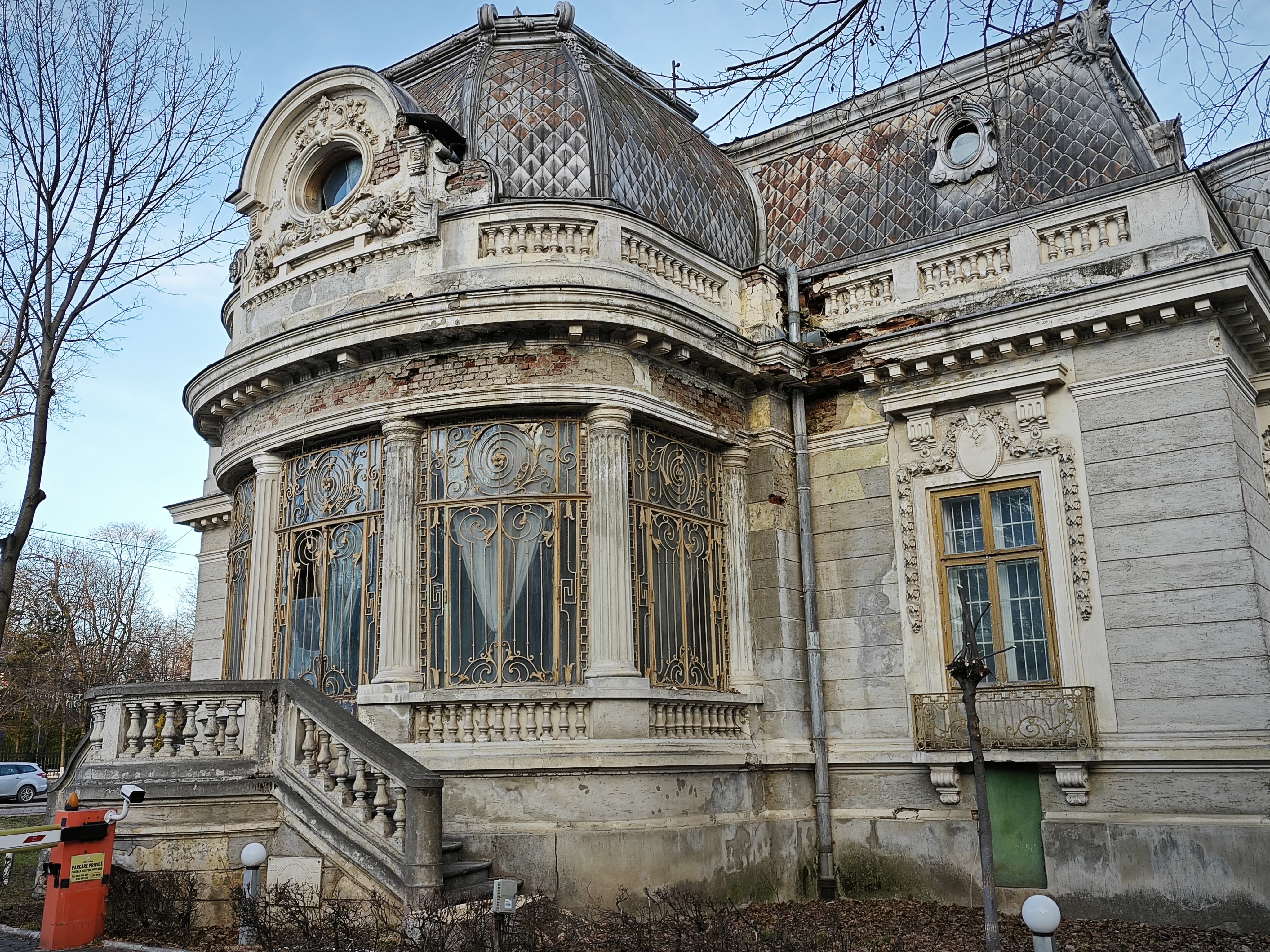 O clădire istorică a județului Botoșani va fi readusă la viață, șeful CJ vrea un  muzeu al artelor