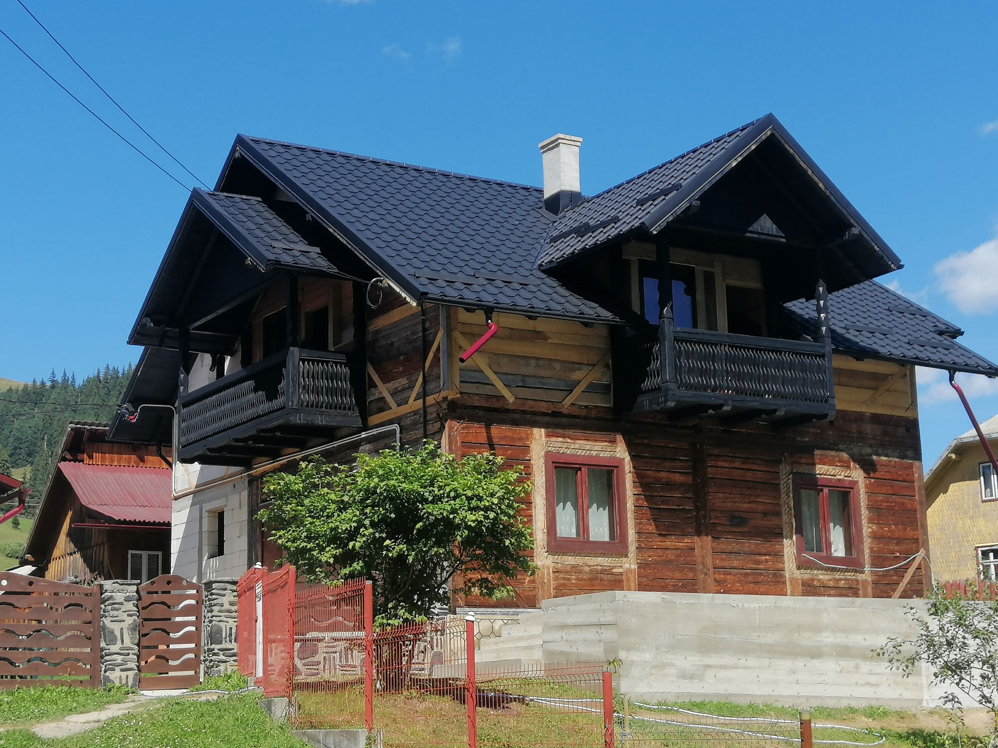 Materiale pentru acoperiș: ce alegere să faci în contextul temperaturilor foarte ridicate din timpul verii